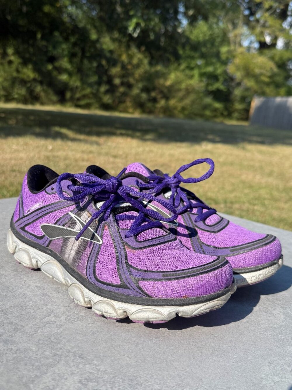 Brooks PureFlow Womens 8.5 Purple Running Shoes Y2K Gorpcore Retro Sneakers 4150